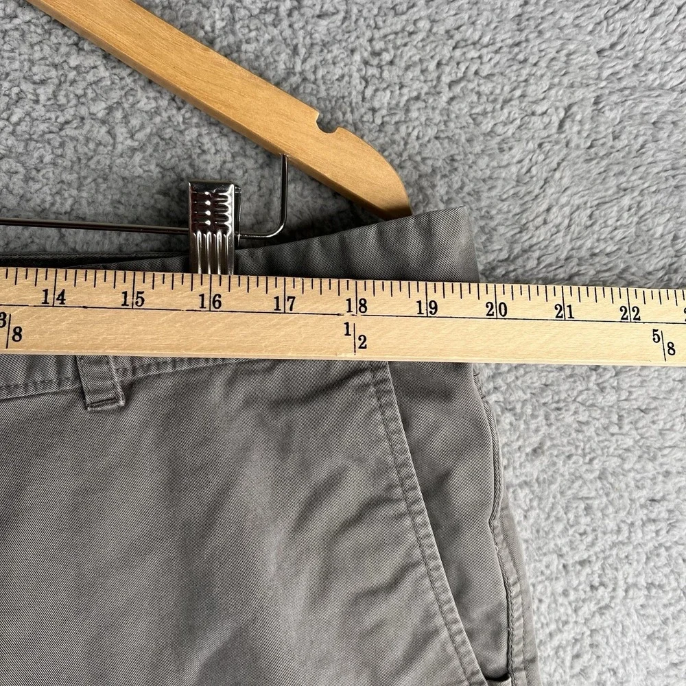 The‎ North Face Shorts Men's 40 Grey Pockets Hiking